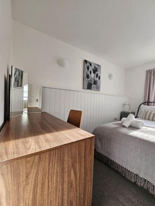 Beautiful And Bright !! Town/Harbour Apartment #1 彭赞斯 外观 照片
